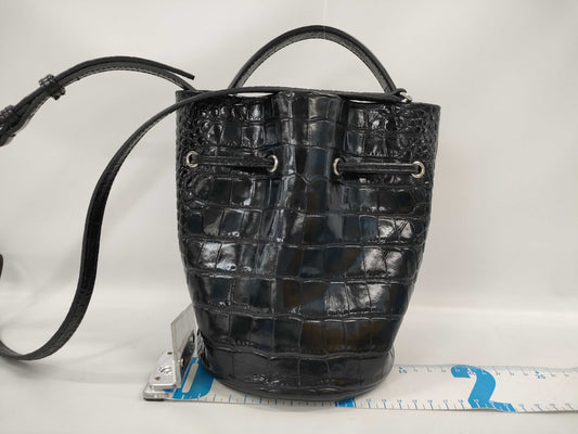 BALENCIAGA B Enamel Bucket Shoulder Bag Purple Shoulder Bag