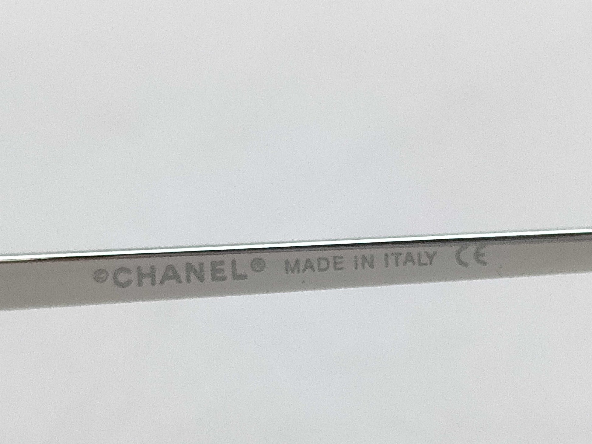  CHANEL Camellia Rimless Sunglasses 4085 Sunglasses and Glasses