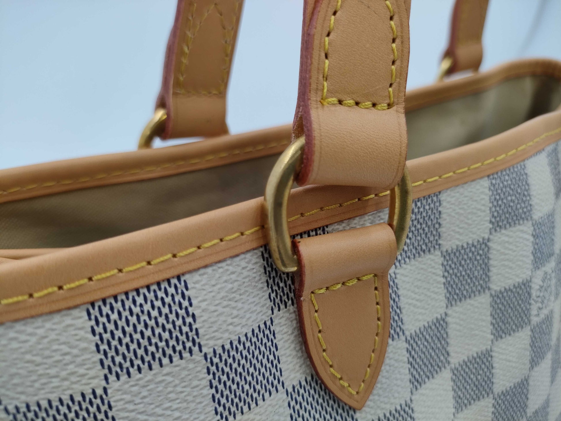 LOUIS VUITTON LV Damier Azur Batignolles Horizontal Handbag