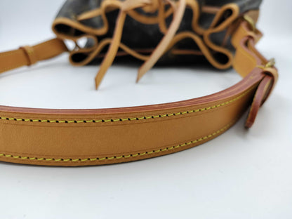 LOUIS VUITTON LV Monogram Noe Shoulder Bag Brown PVC Leather Women's Tote Bag