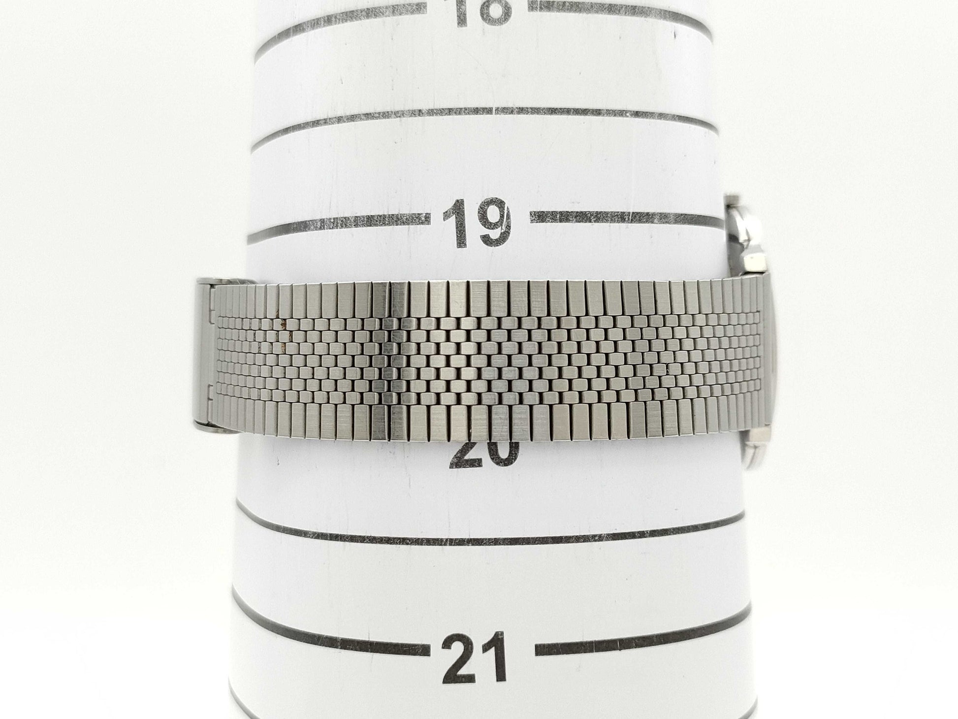 UNIVERSAL GENEVE 842 101 3008 298 Manual Winding Women's Watch