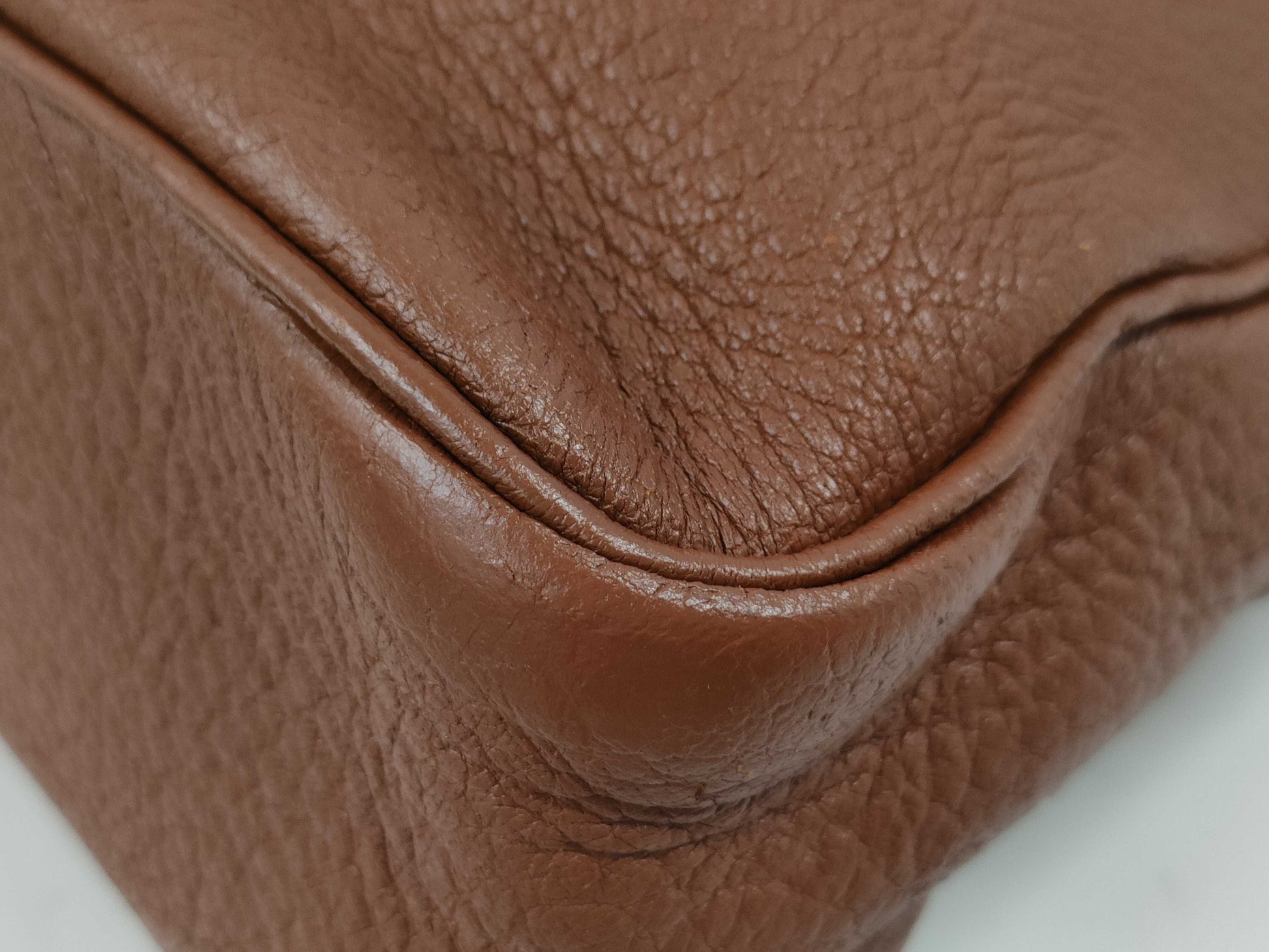 HERMES Masai PM Evergrain Shoulder Bag in Brown with Gold Hardware, Size C