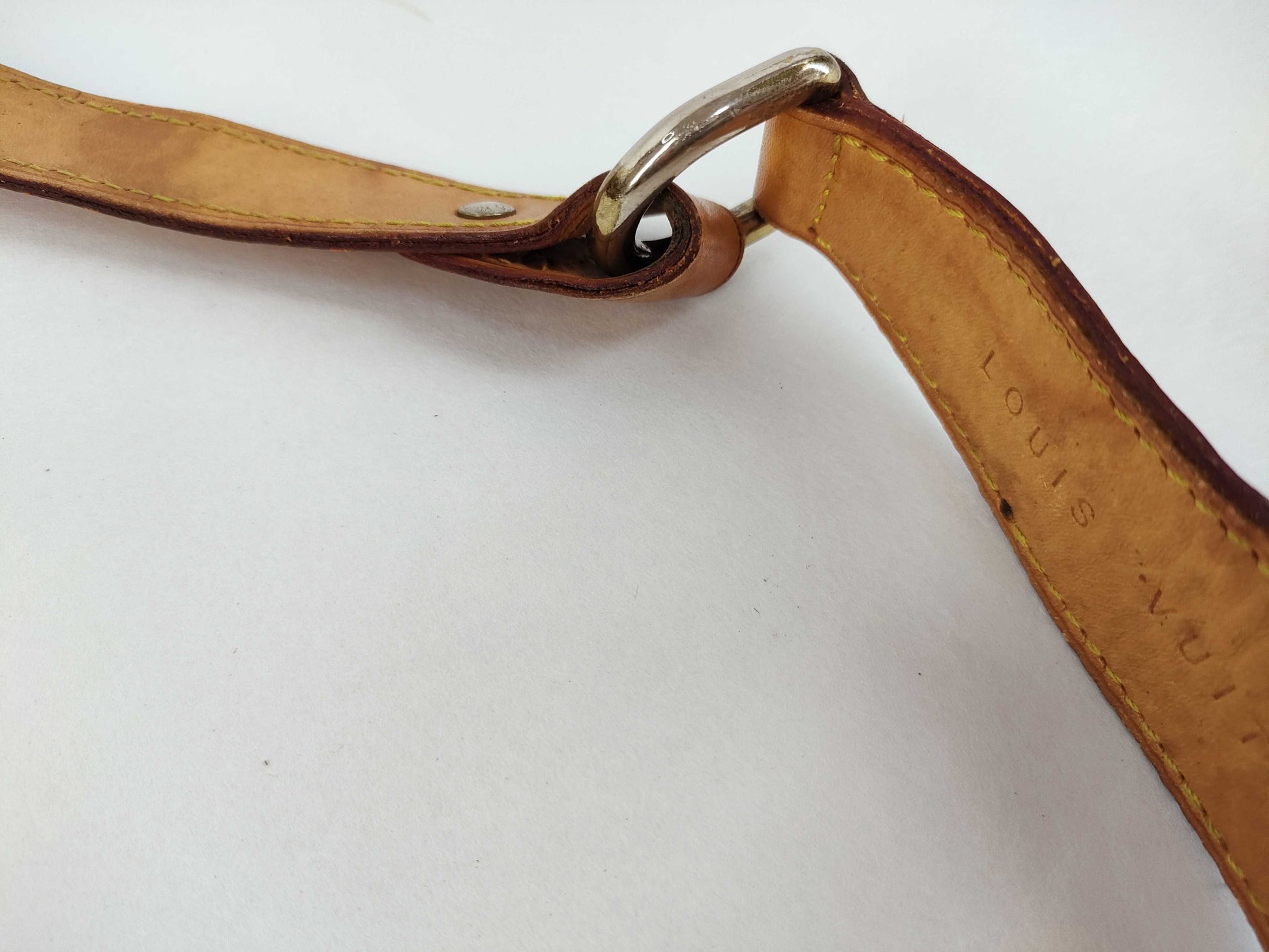 LOUIS VUITTON Monogram Louis Vuitton Shoulder Bag
