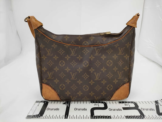 LOUIS VUITTON Monogram Shoulder Bag