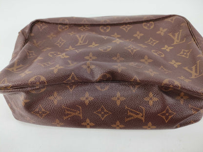 LOUIS VUITTON Monogram Louis Vuitton Pouch