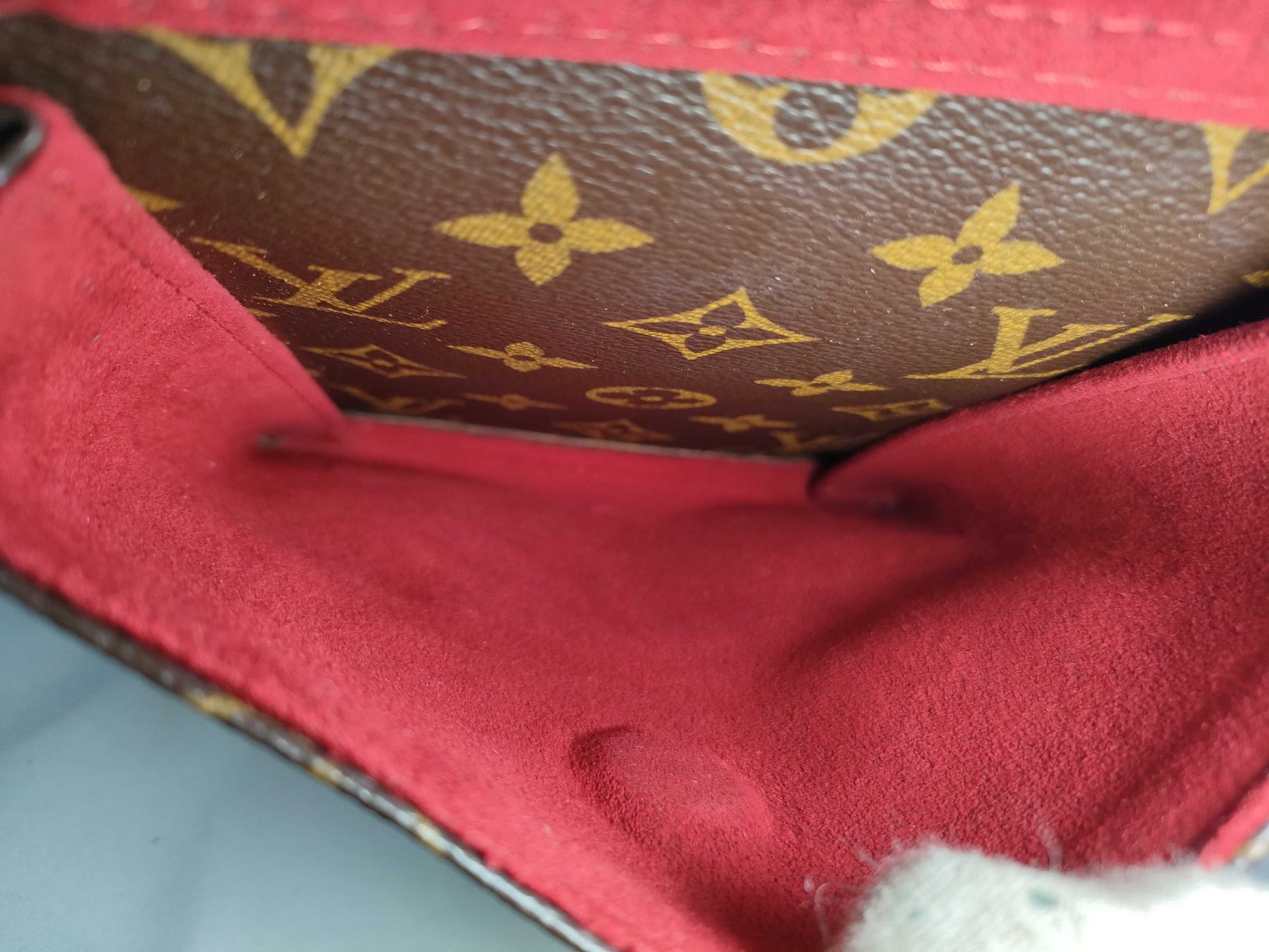LOUIS VUITTON M51162 Monogram Louis Vuitton Shoulder Bag