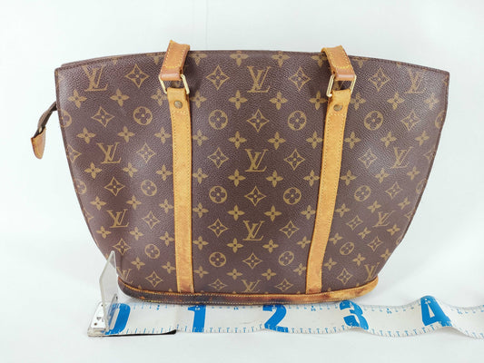 LOUIS VUITTON Monogram Louis Vuitton Tote Bag