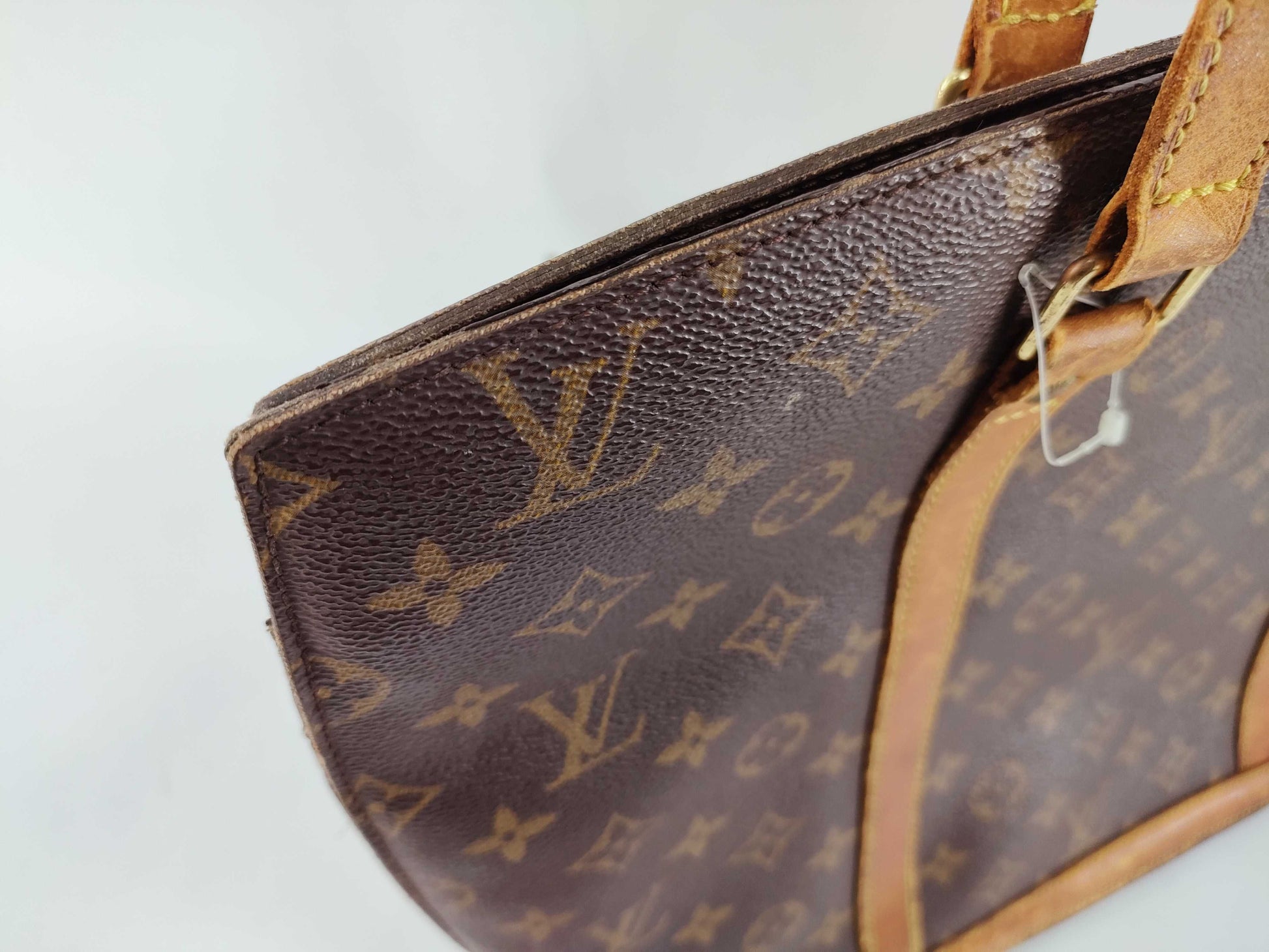 LOUIS VUITTON Monogram Louis Vuitton Tote Bag