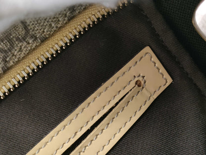 GUCCI GG Supreme Beige Shoulder Bag