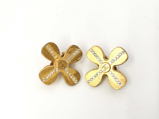 CHANEL CHANEL Coco Mark Clover Earrings