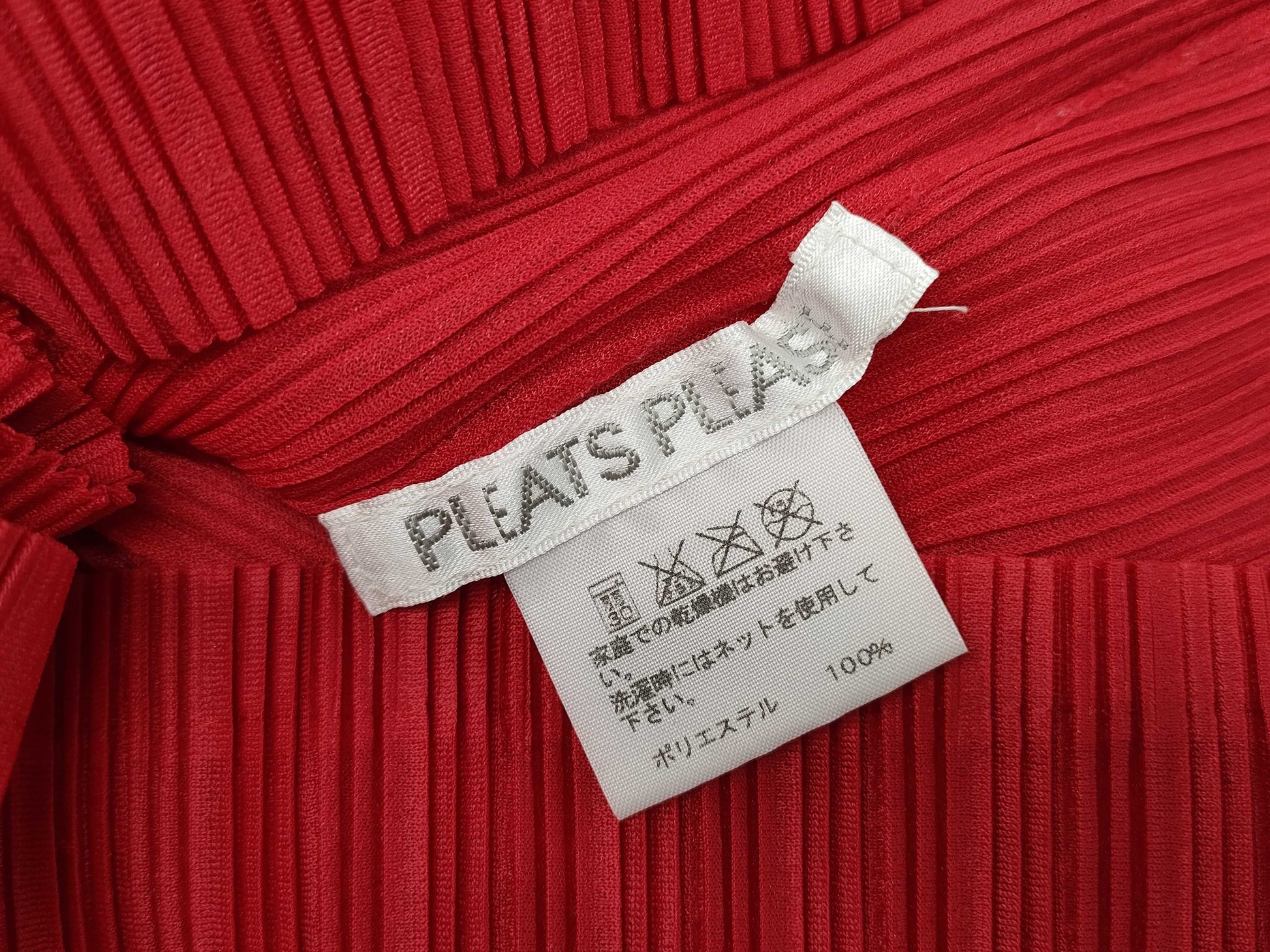 ISSEY MIYAKE Pleats Please/Long Sleeve/Top Red Size 3 Top