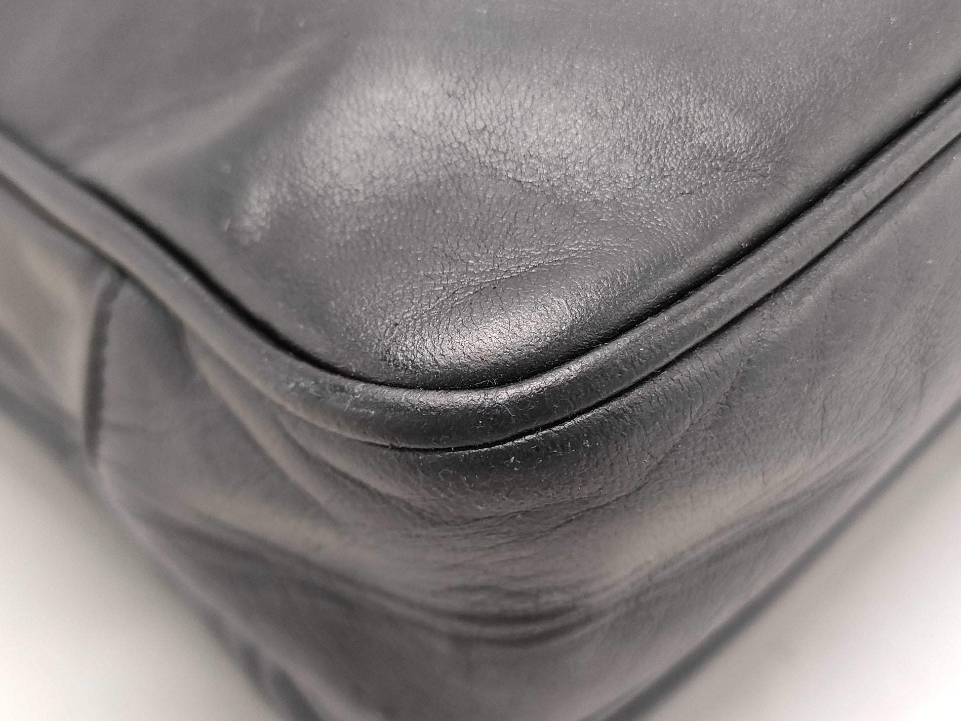 CHANEL Lambskin Coco Chain Shoulder Tote Bag with Crushed Seal