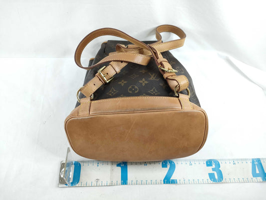LOUIS VUITTON M51136 Monogram LOUIS VUITTON Montsouris MM M51136 Backpack