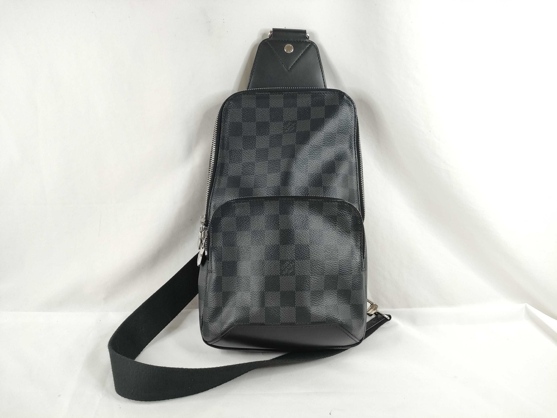 LOUIS VUITTON N41719 Damier Graphite Louis Vuitton Avenue Sling Bag N41719 Shoulder Bag