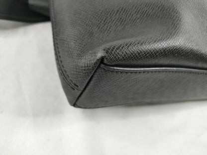 LOUIS VUITTON Taiga M30238 LOUIS VUITTON Taiga Grigori Messenger PM M30238 Shoulder Bag
