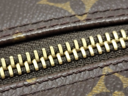 LOUIS VUITTON M51221 Monogram LOUIS VUITTON Monogram Blois M51221 Shoulder Bag