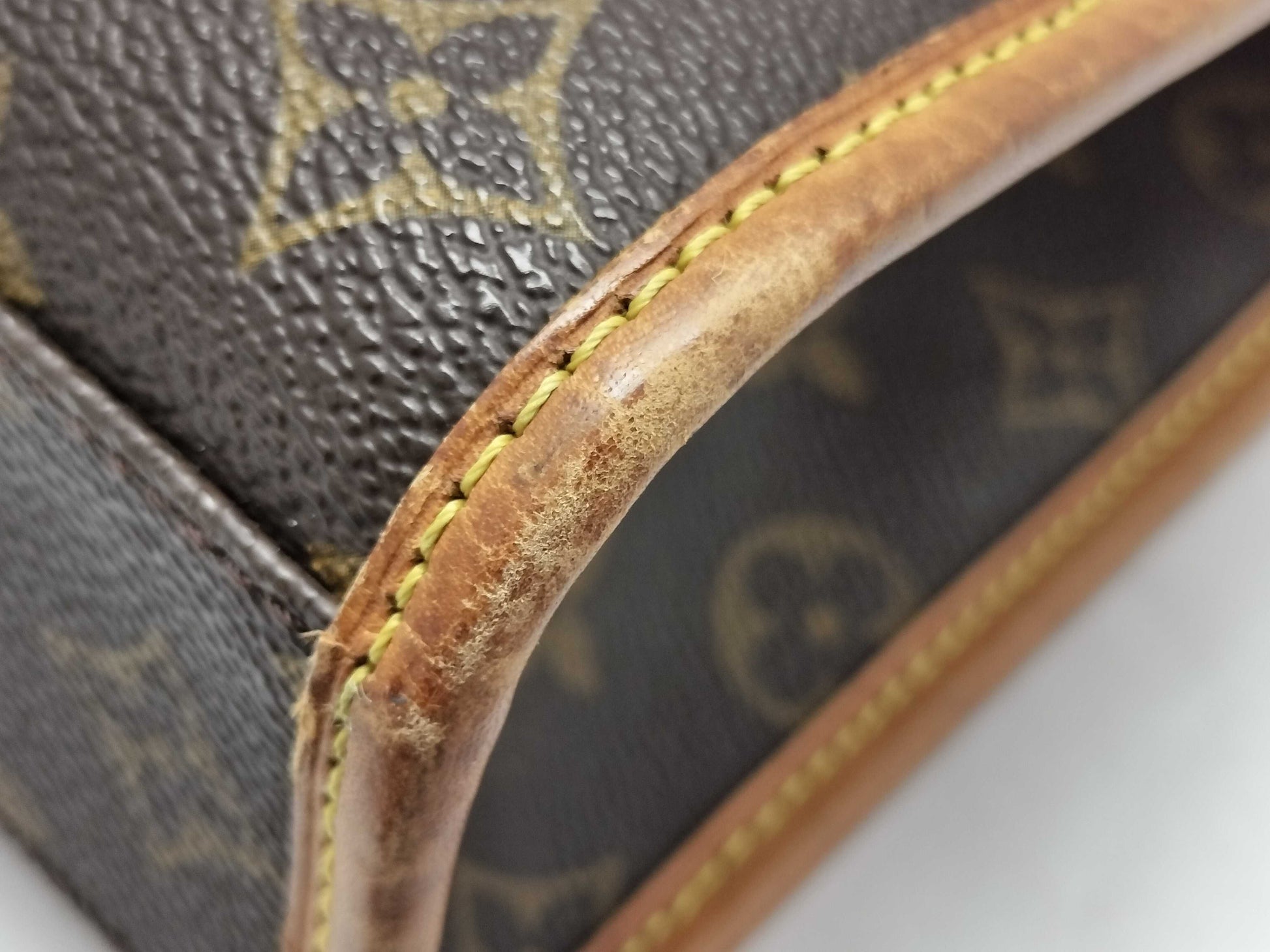 LOUIS VUITTON M51122 Monogram Bel Air Shoulder Bag