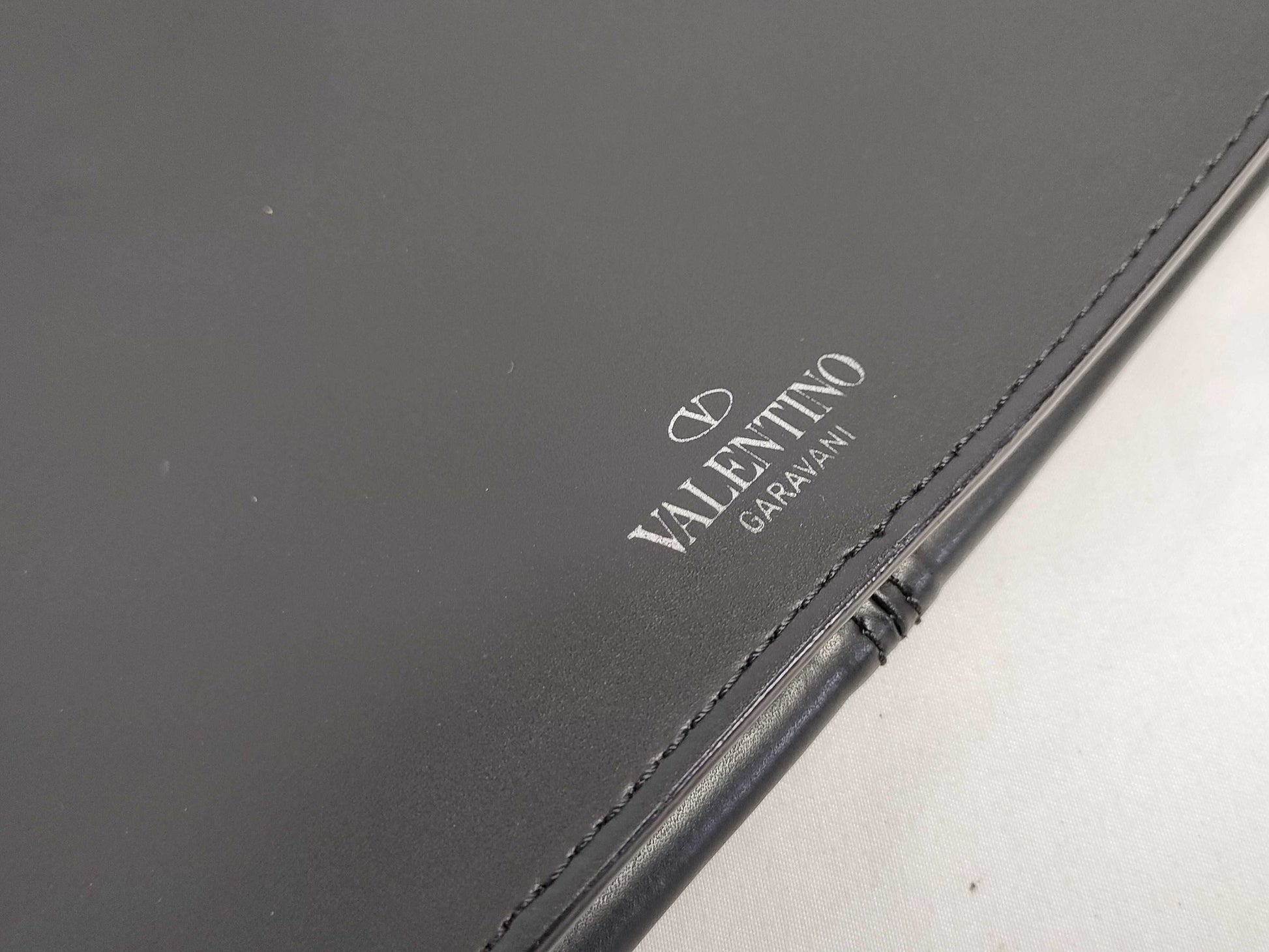 VALENTINO VALENTINO calfskin body bag waist bag