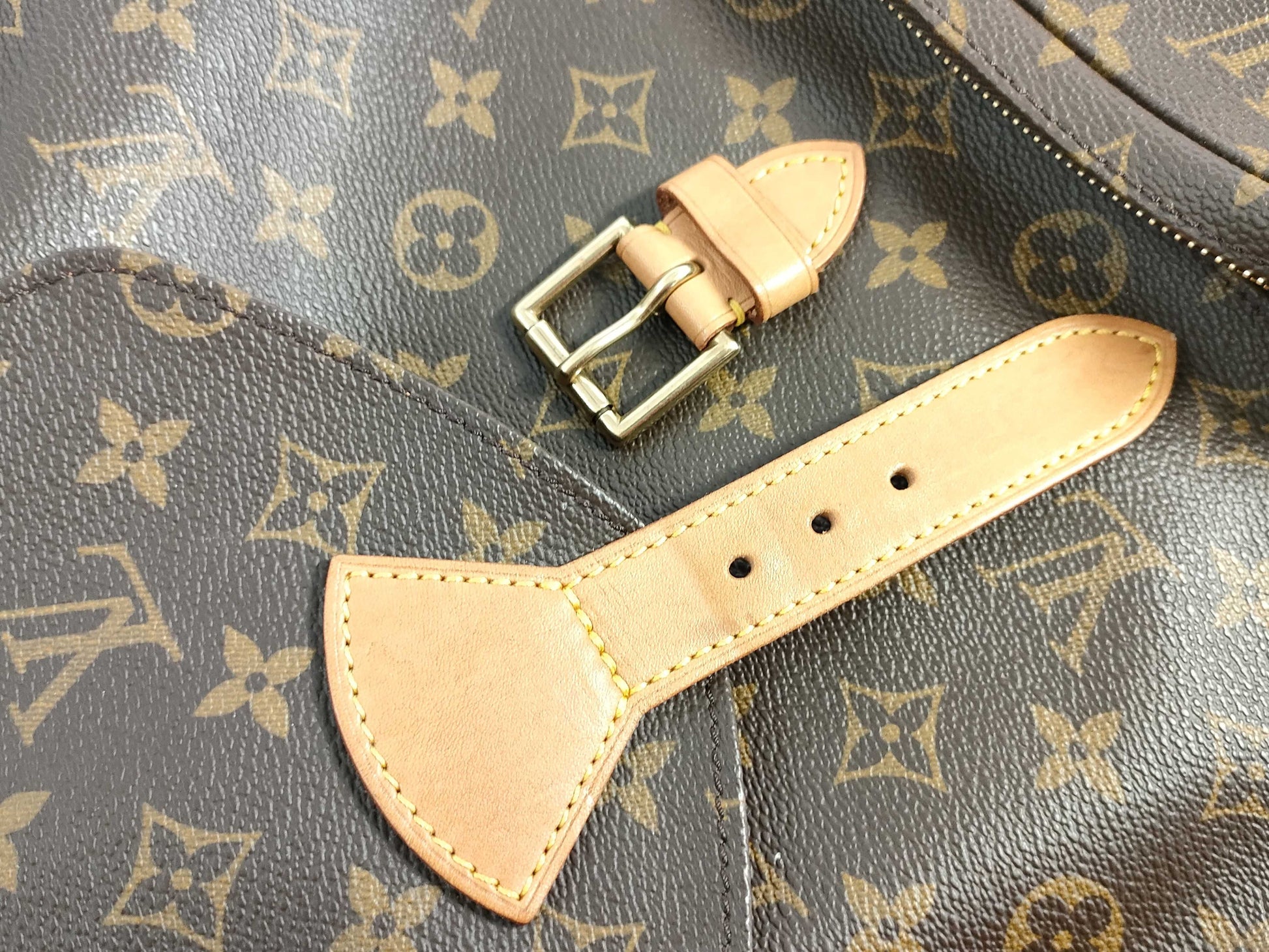 LOUIS VUITTON M51135 Monogram LOUIS VUITTON Monogram Montsouris GM M51135 Backpack
