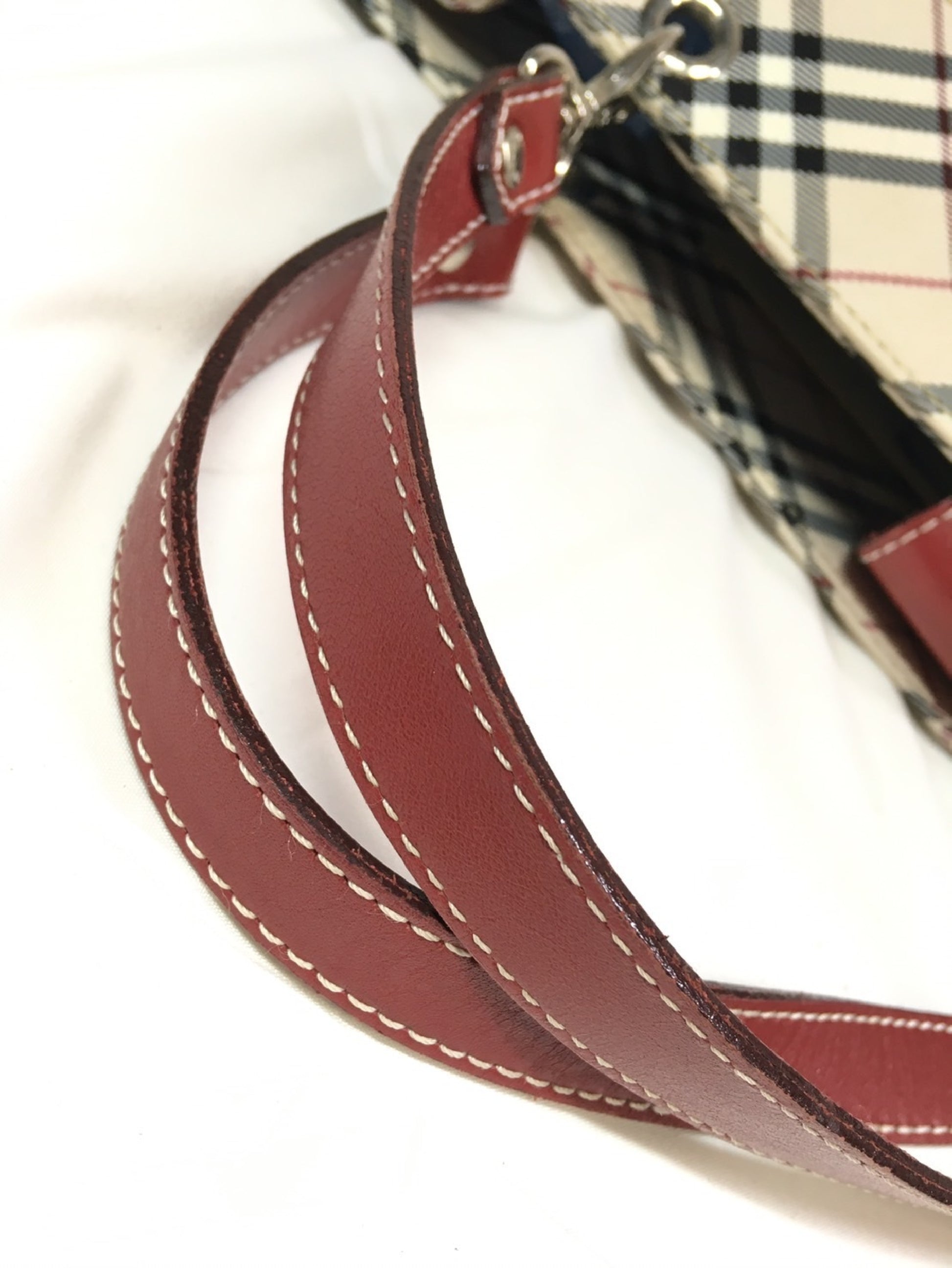 BURBERRY Nova Check Handbag with Pouch