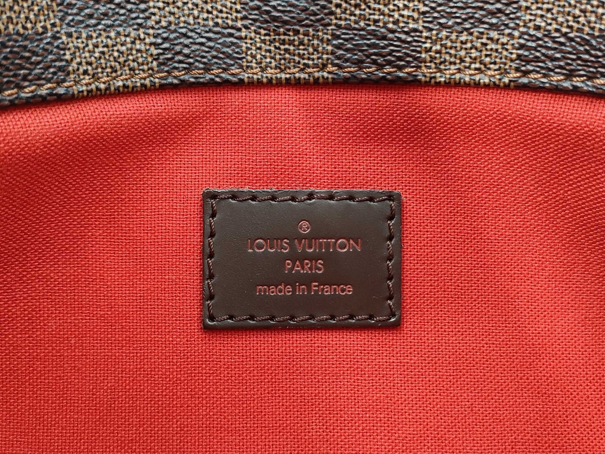 LOUIS VUITTON Damier Bloomsbury PM Shoulder Bag