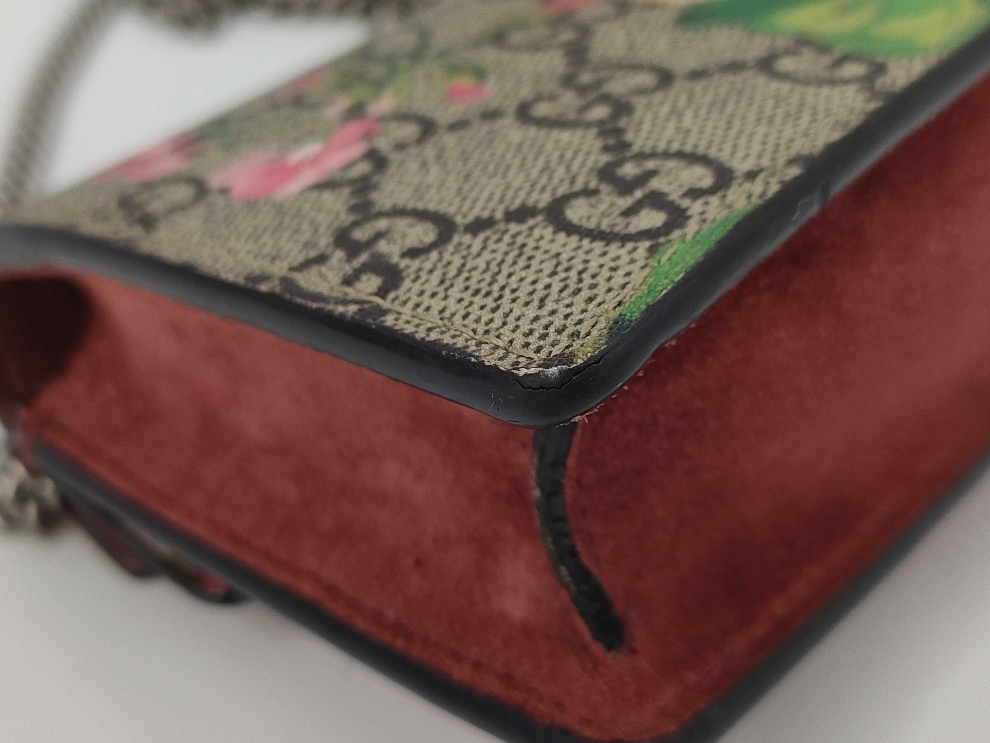 GUCCI GG Blooms Dionysus Chain Shoulder Bag
