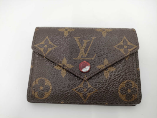 LOUIS VUITTON Monogram Empreinte Compact Wallet