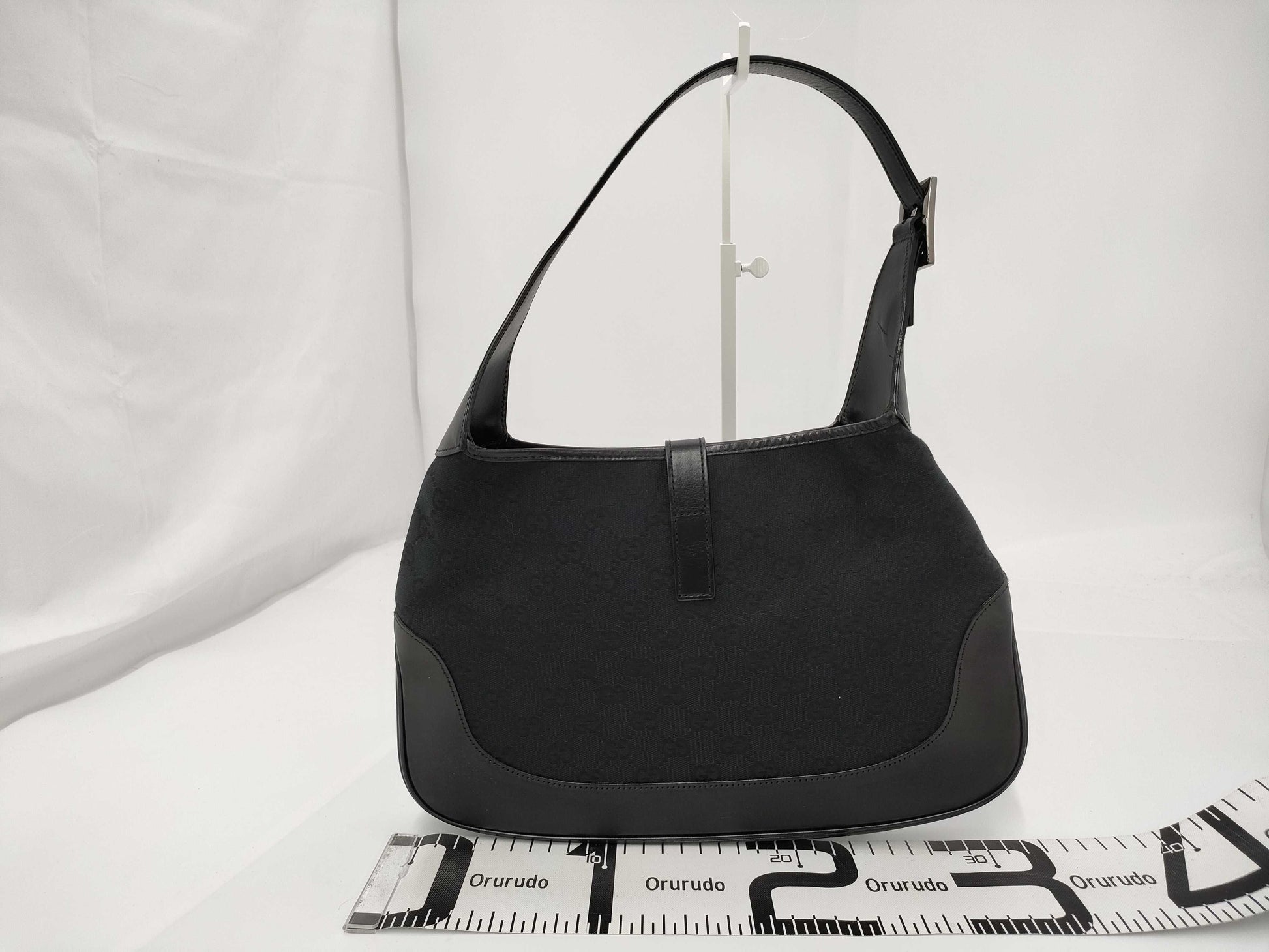 GUCCI GG Canvas Jackie Black One-Shoulder Shoulder Bag