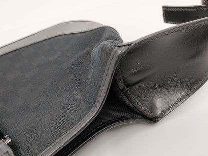 GUCCI GG Canvas Jackie Black One-Shoulder Shoulder Bag