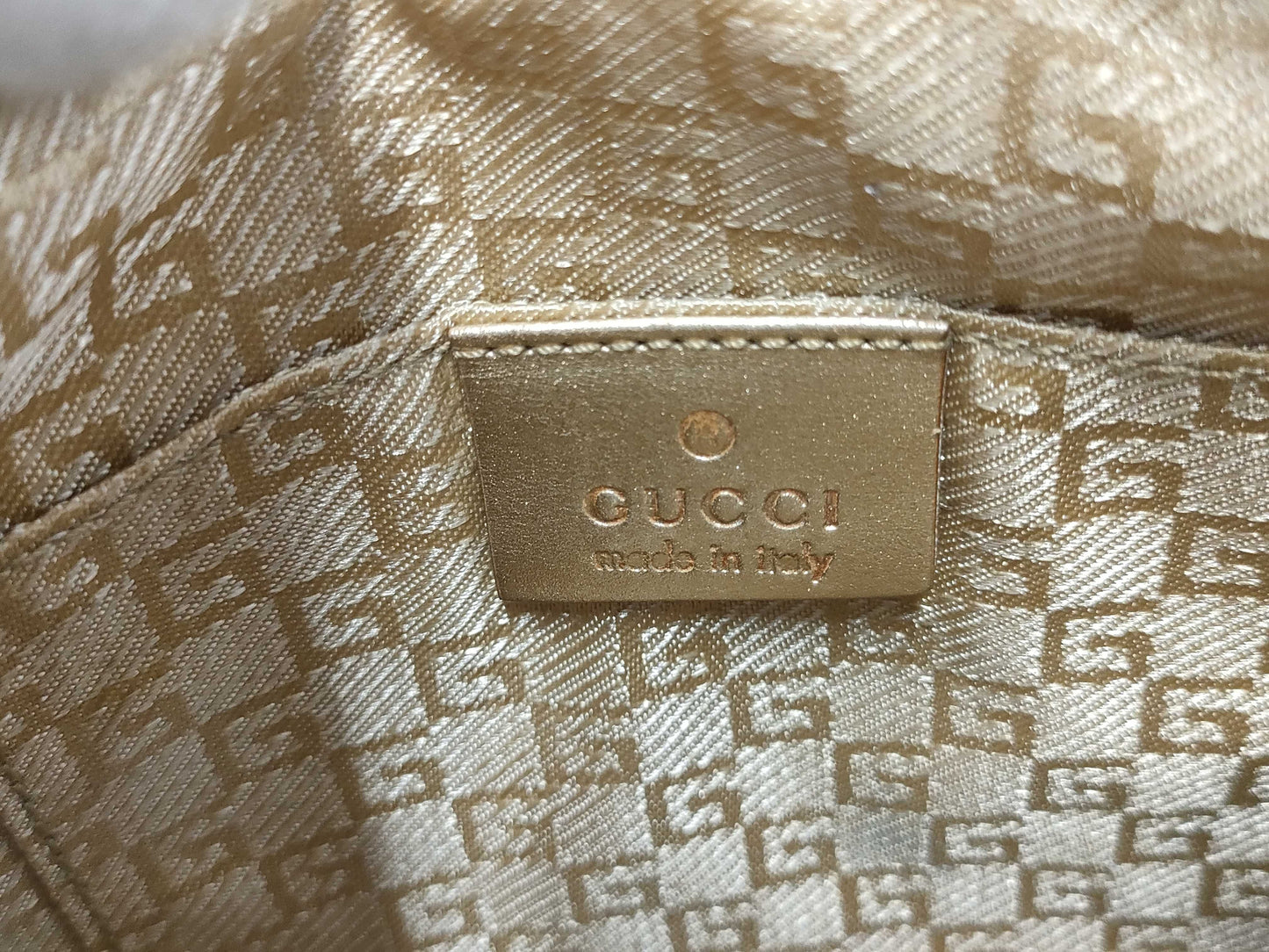 GUCCI Mini Shoulder Bag in Gold