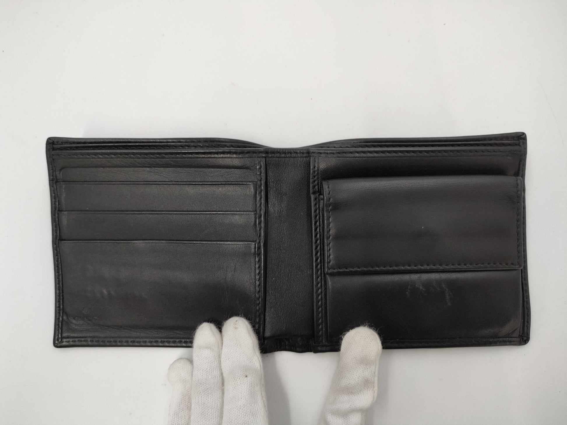 GUCCI GG Canvas Bifold Wallet
