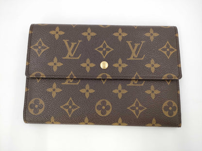 LOUIS VUITTON Monogram Trifold Wallet