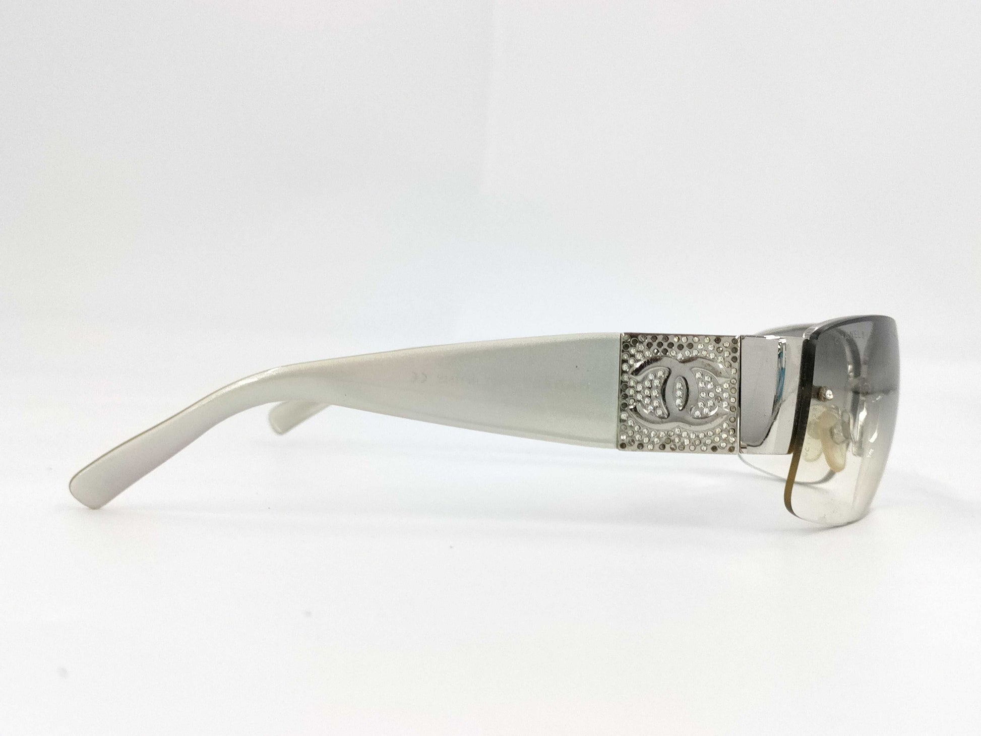  CHANEL Chanel Sunglasses Rhinestone Sunglasses Glasses
