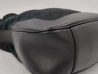 GUCCI GG Canvas Bamboo Black Shelly Shoulder Bag