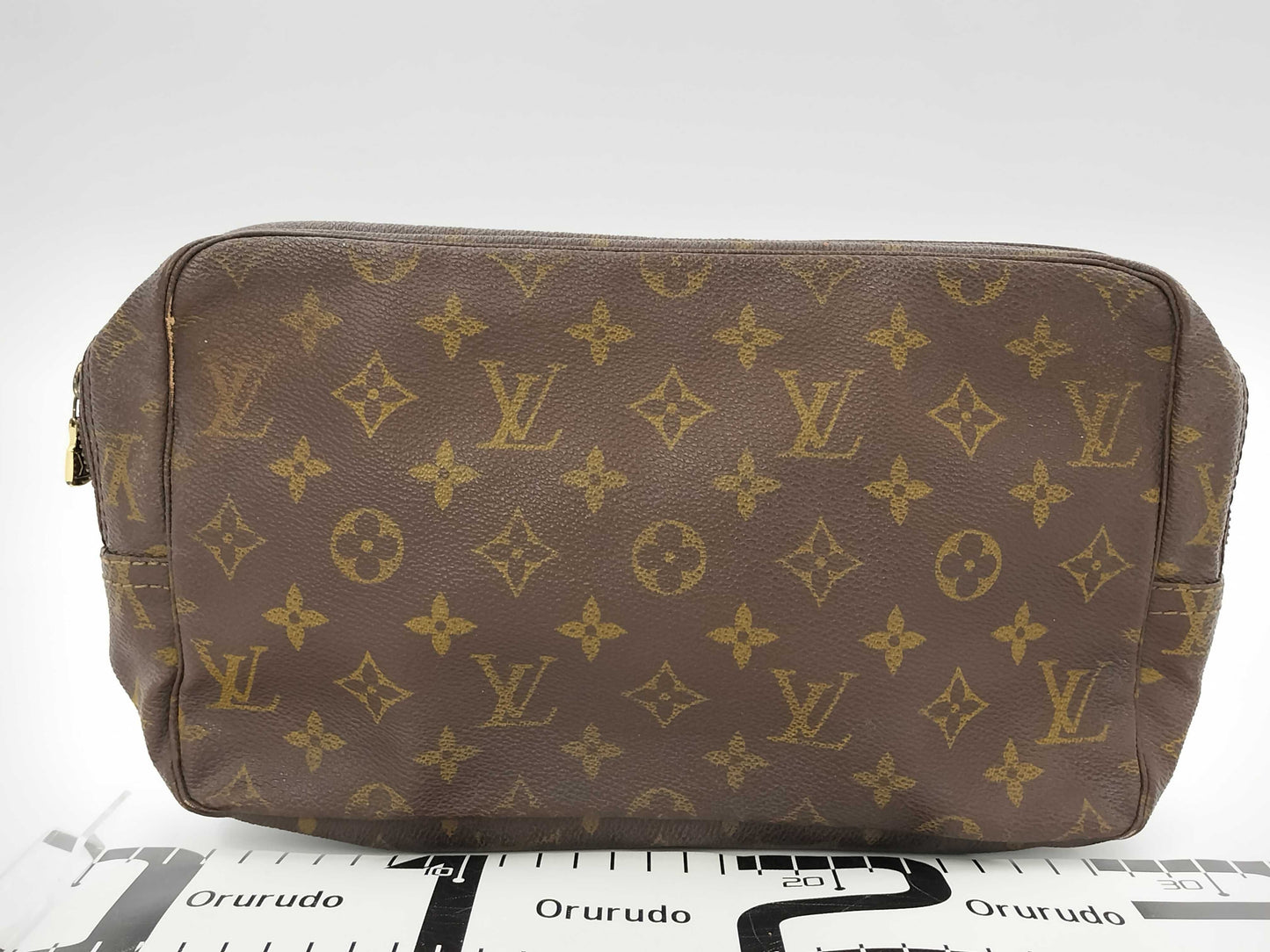 LOUIS VUITTON Monogram True Toilet Second Bag Bag