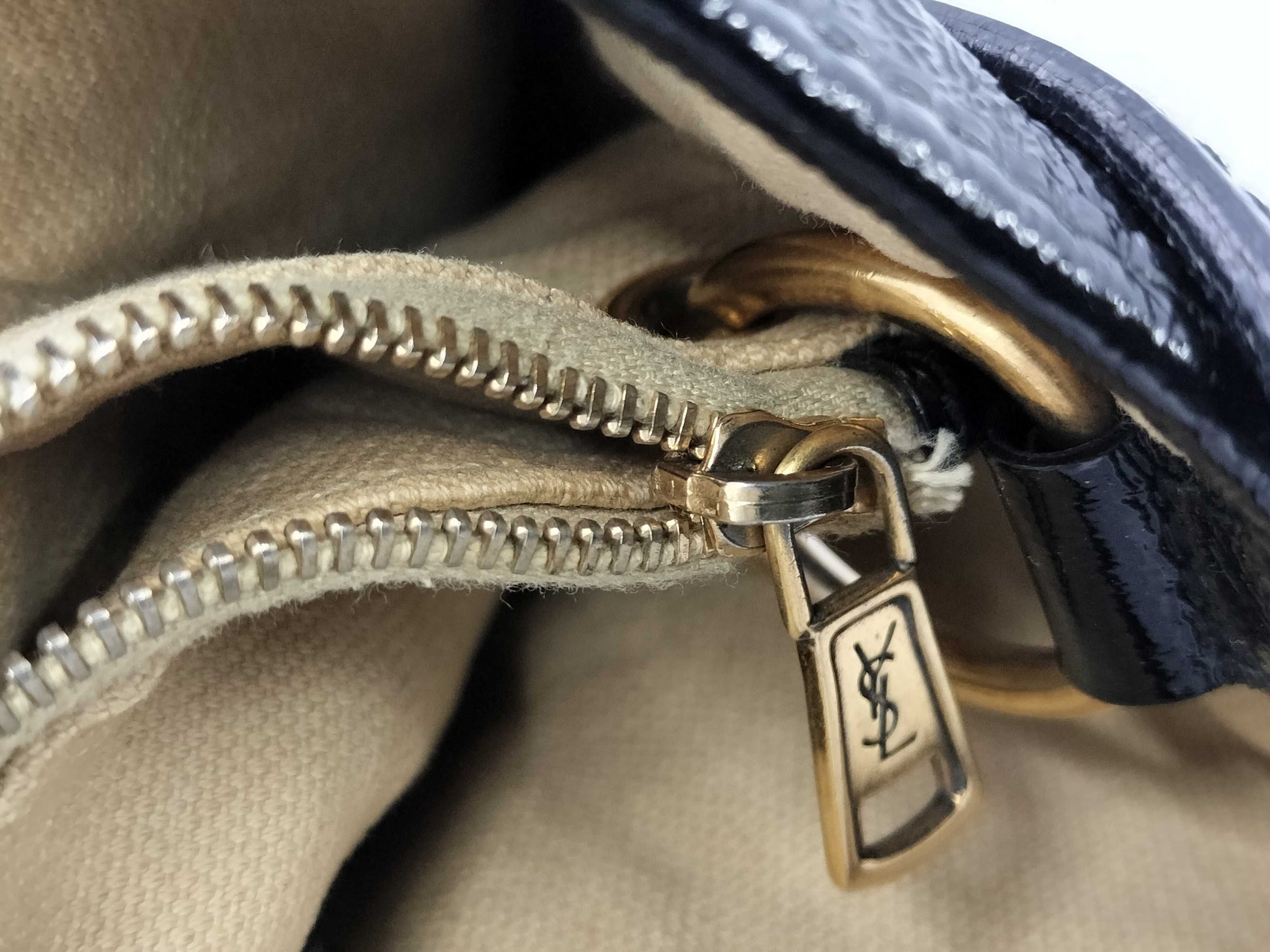 Yves Saint Laurent Yves Saint Laurent handbag bag