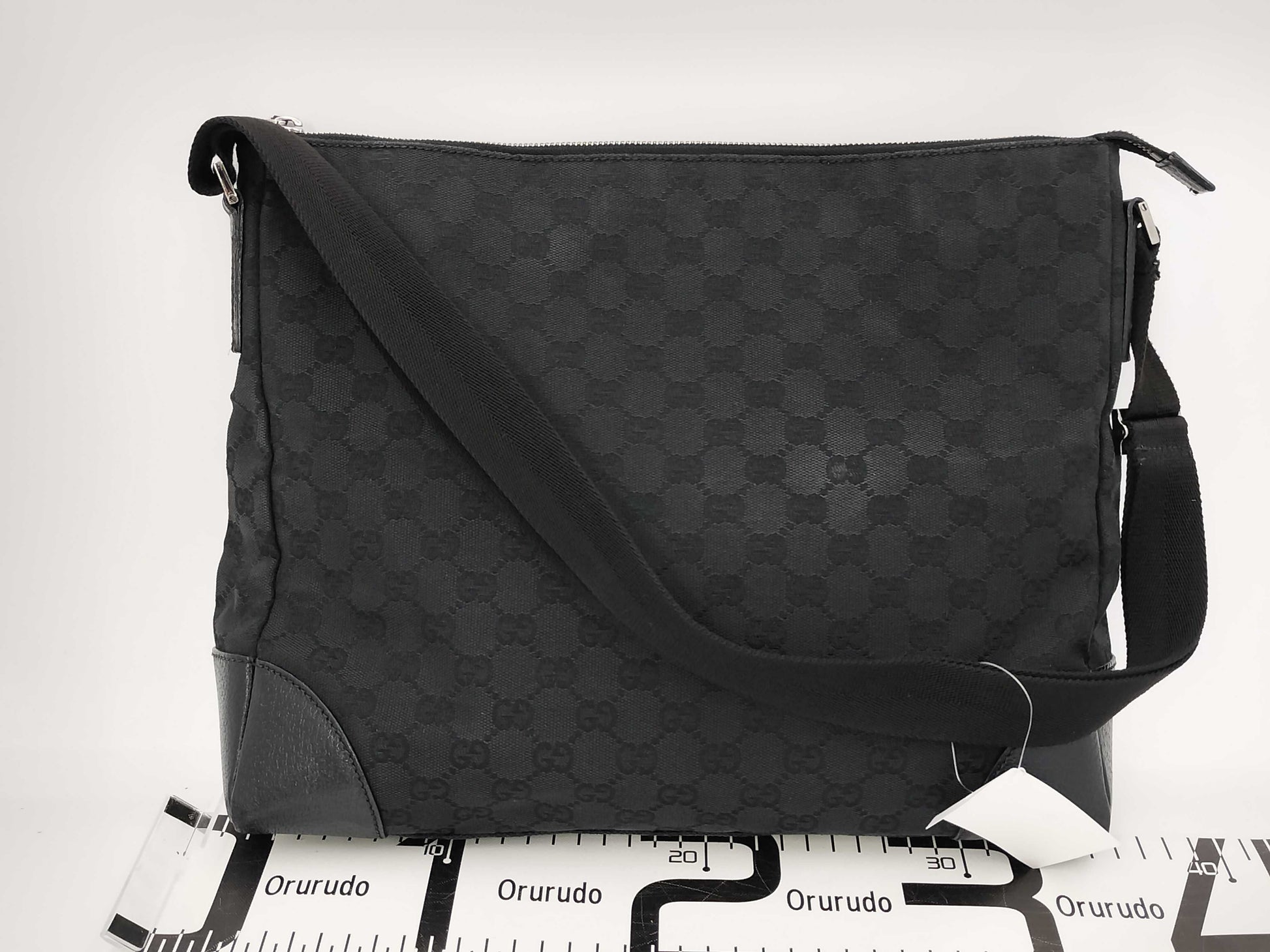 CHANEL Gucci GG Canvas 110054 Shoulder Bag