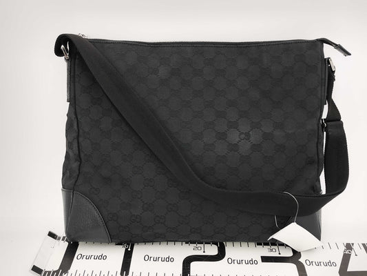 CHANEL Gucci GG Canvas 110054 Shoulder Bag