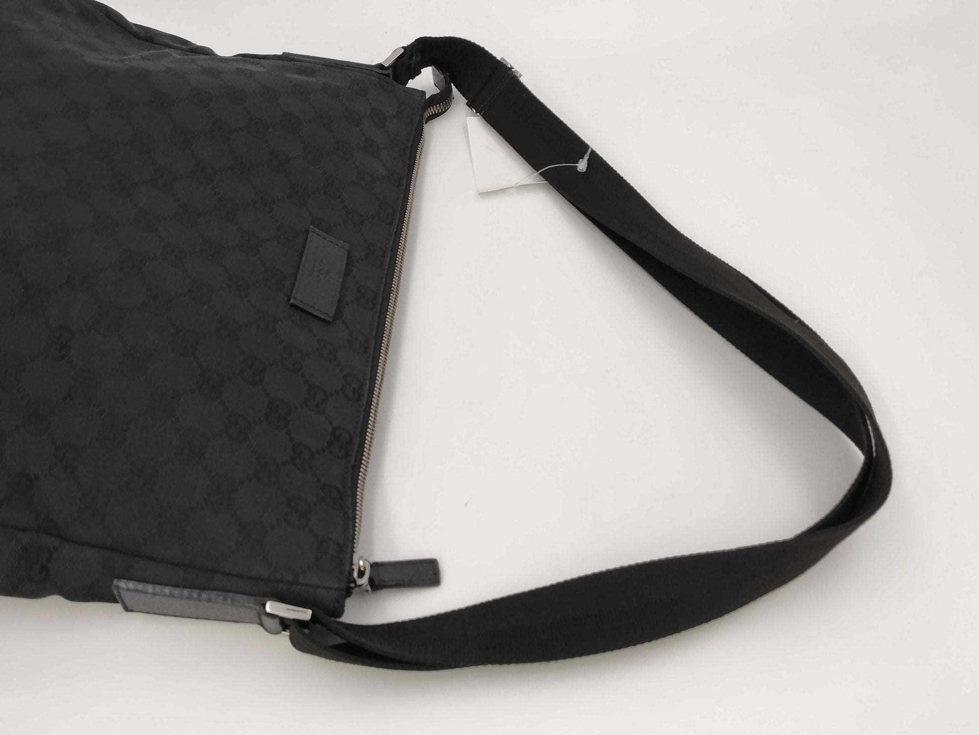 CHANEL Gucci GG Canvas 110054 Shoulder Bag