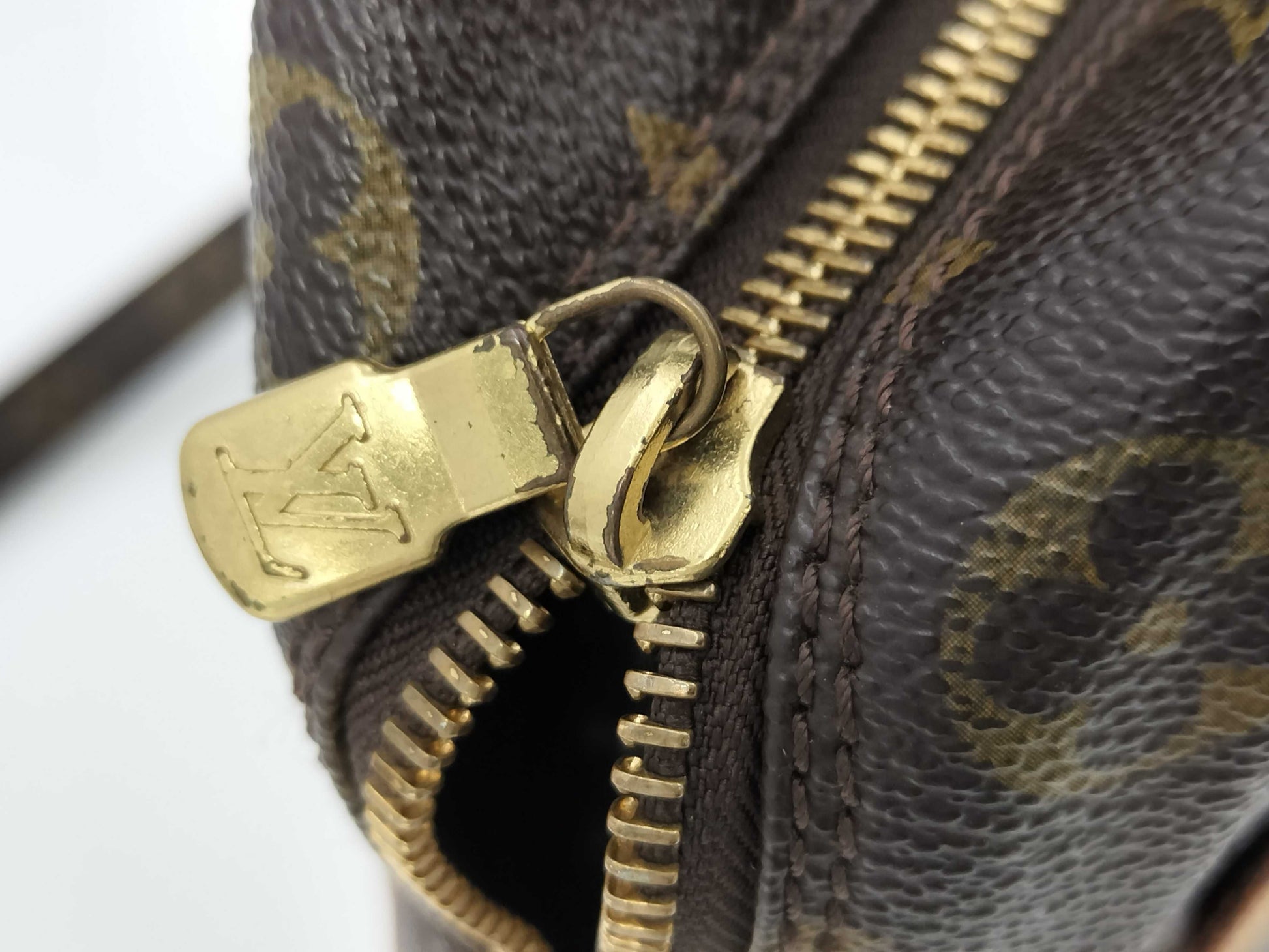LOUIS VUITTON Monogram Danube MM Shoulder Bag