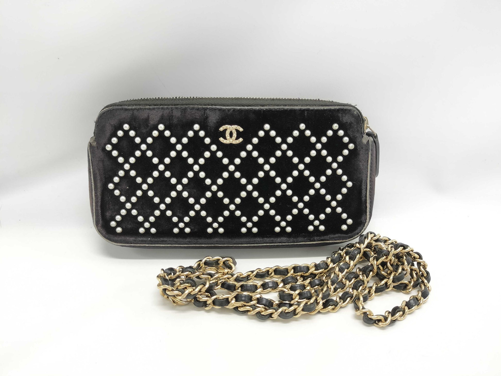 CHANEL Pearl Shoulder Bag Shoulder Bag