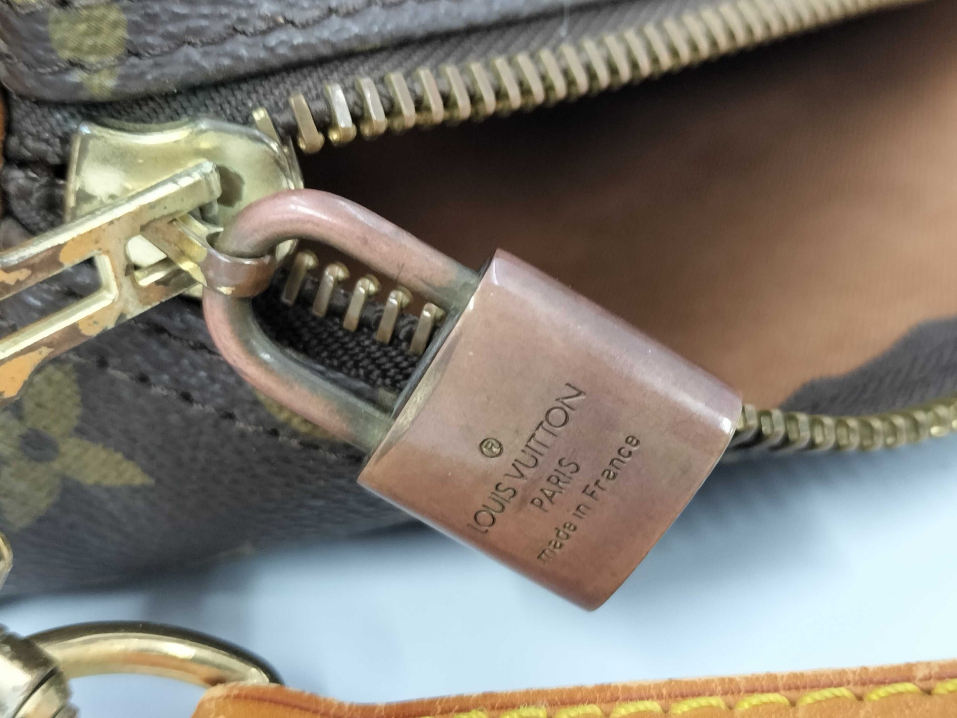 LOUIS VUITTON Monogram Keepall Bandouliere 60 2-Way Boston Bag