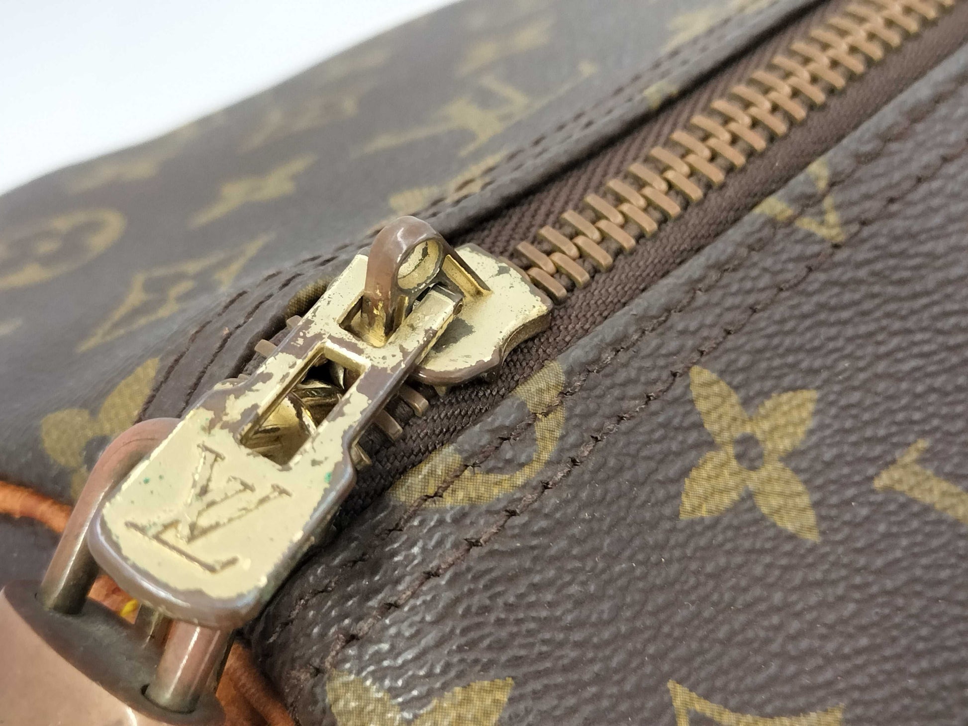 LOUIS VUITTON Monogram Keepall Bandouliere 60 2-Way Boston Bag