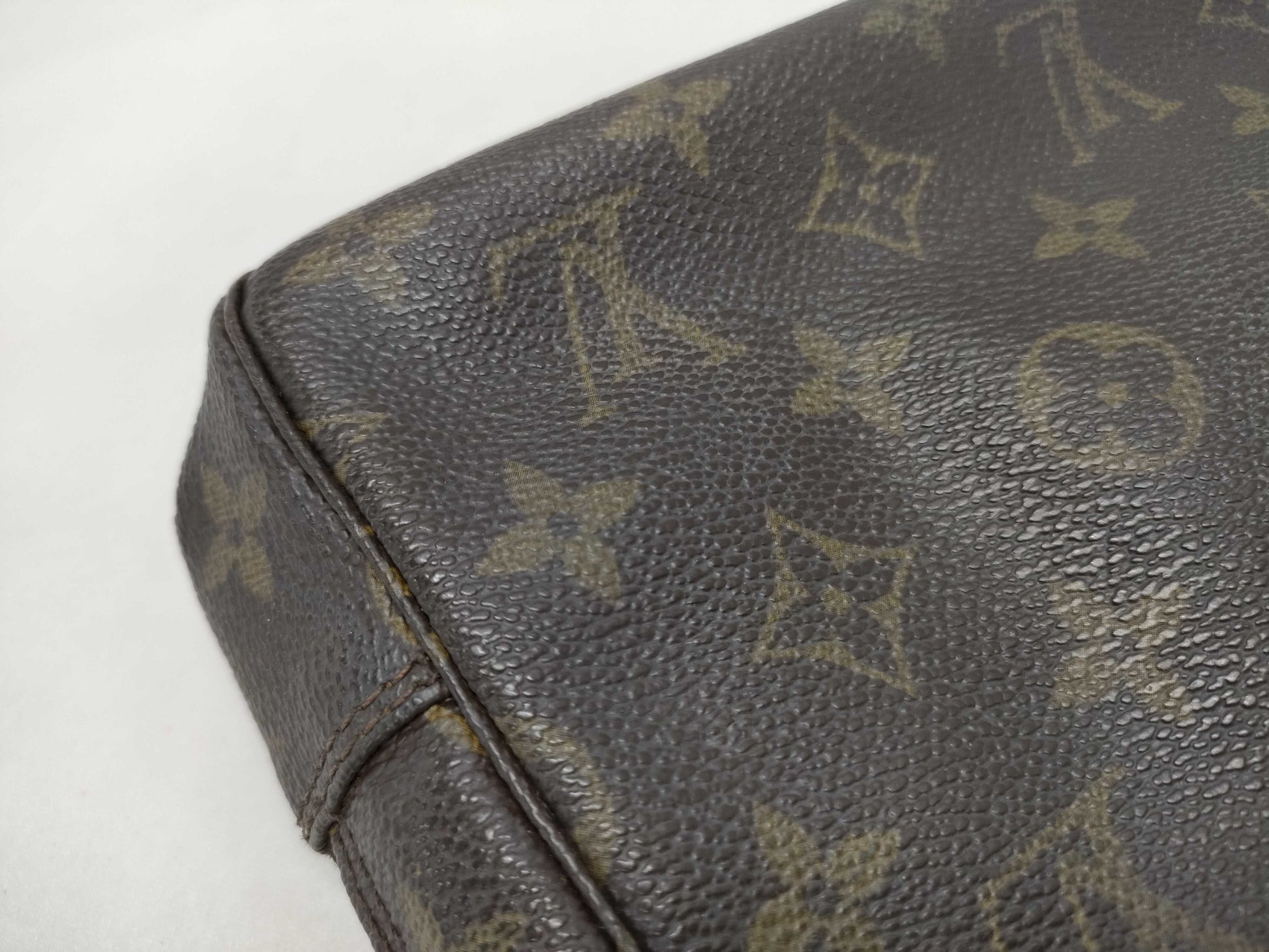 LOUIS VUITTON True Toilet Second Bag Second Bag