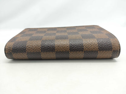 LOUIS VUITTON Damier Wallet