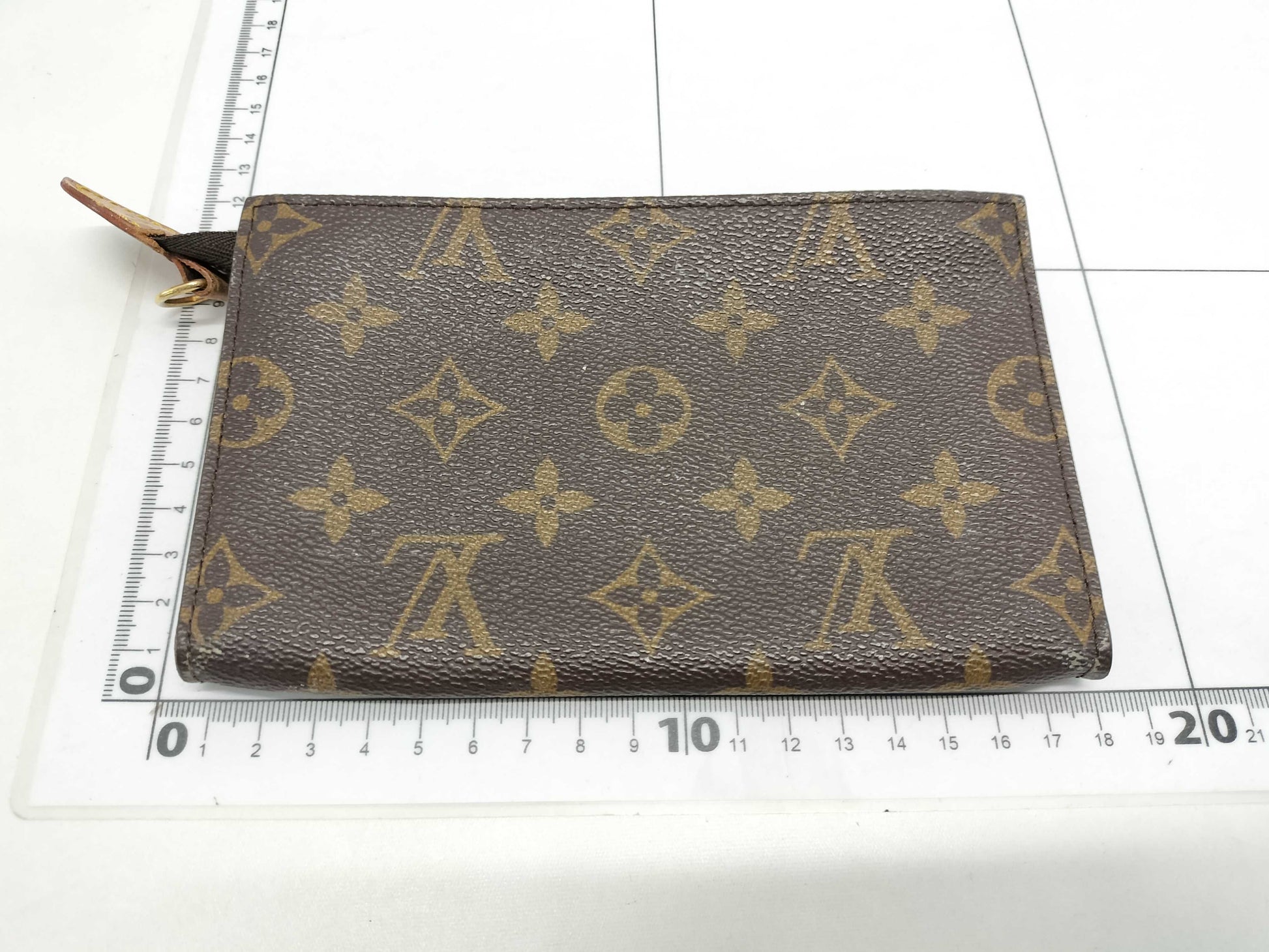 LOUIS VUITTON Pouch Pouch
