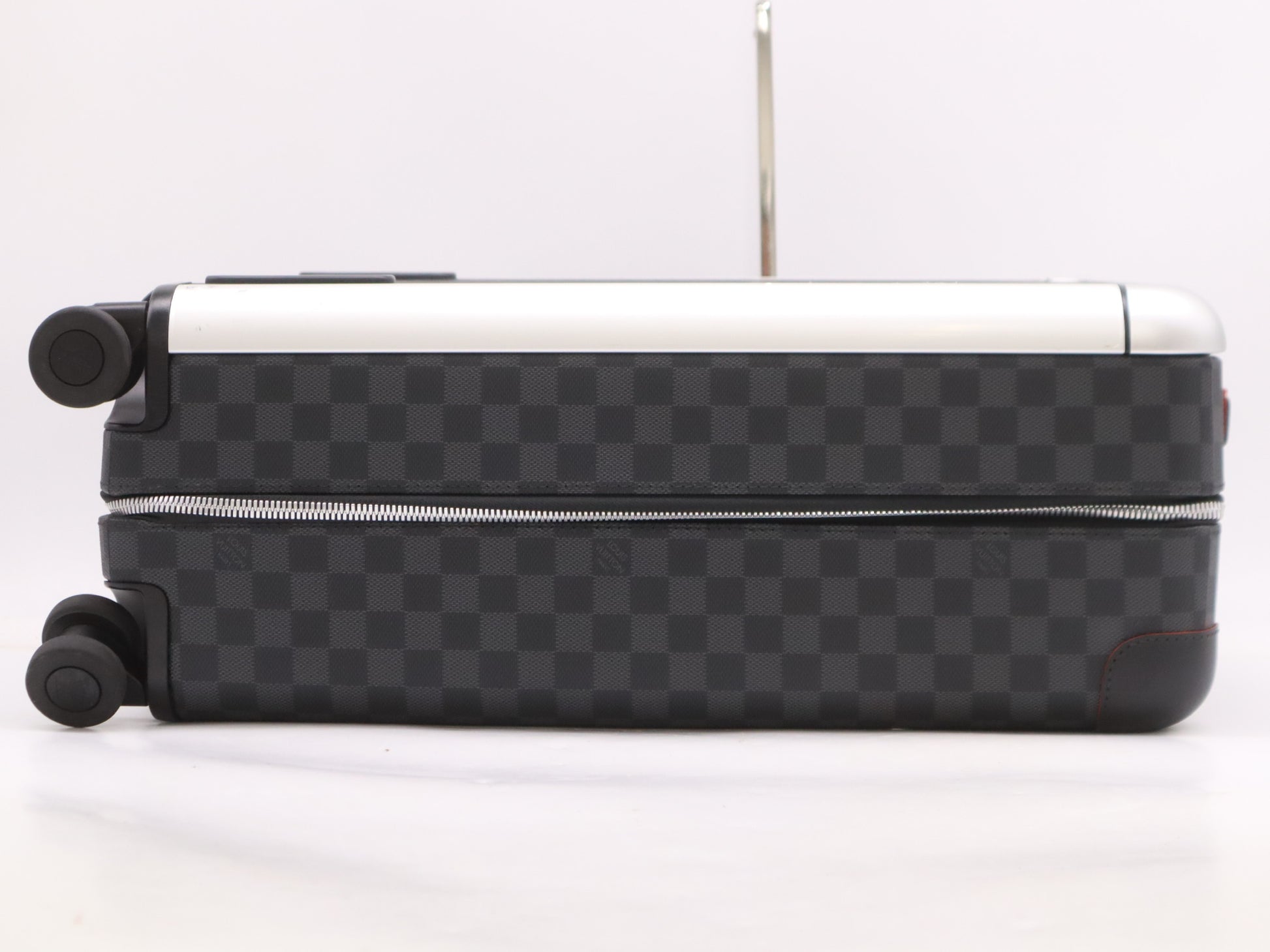 LOUIS VUITTON N20002 Graphite Horizon 55 LV Alps Collection Carry Bag