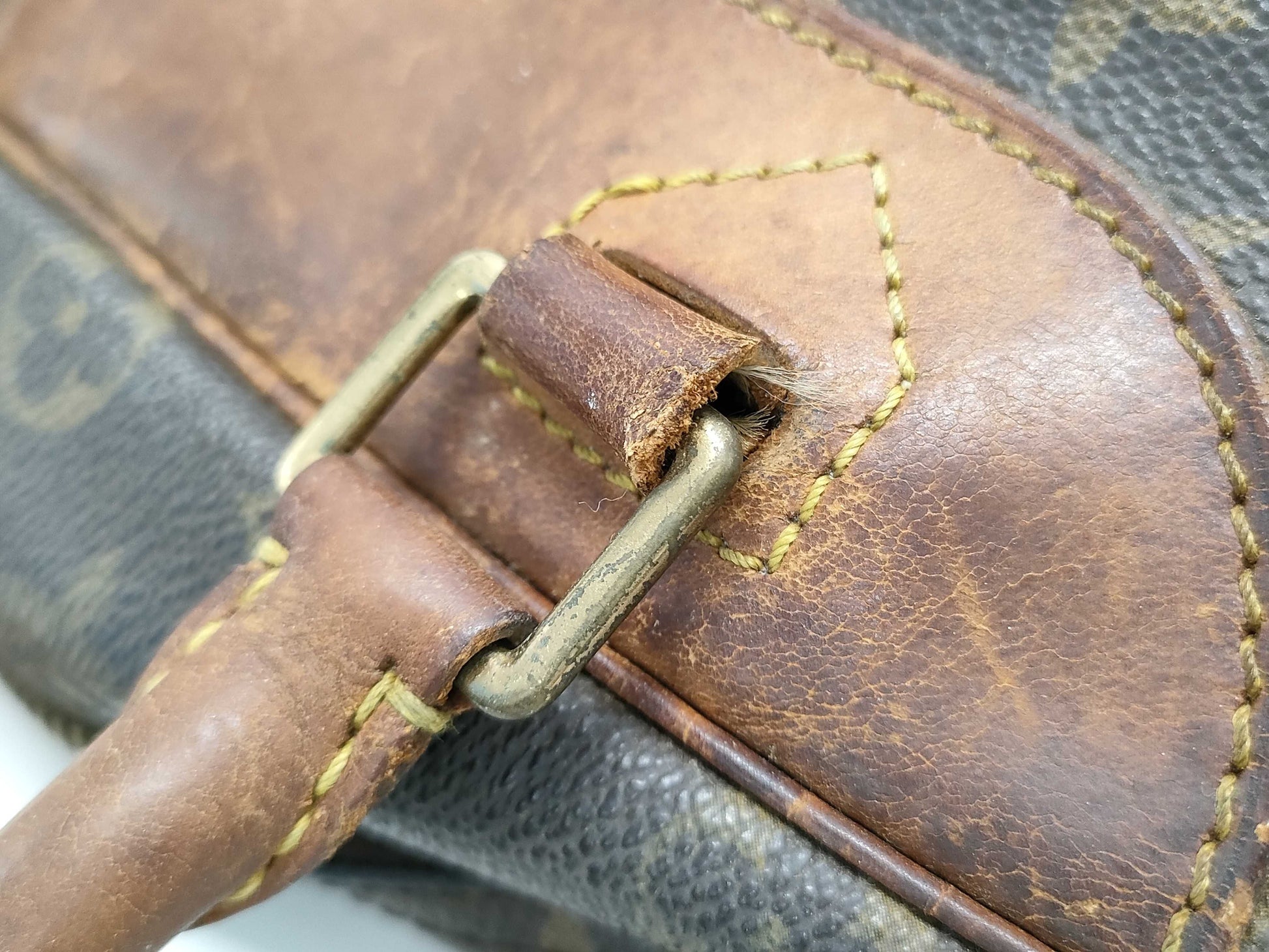 LOUIS VUITTON Monogram M47270 Monogram Deauville Handbag