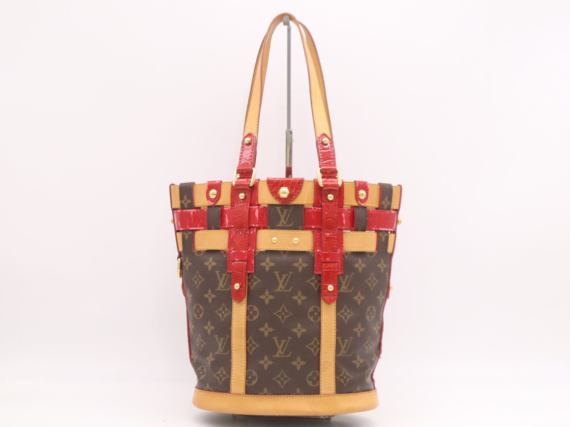 LOUIS VUITTON M95613 Monogram Ruby Neo Bucket Rouge Tote Bag