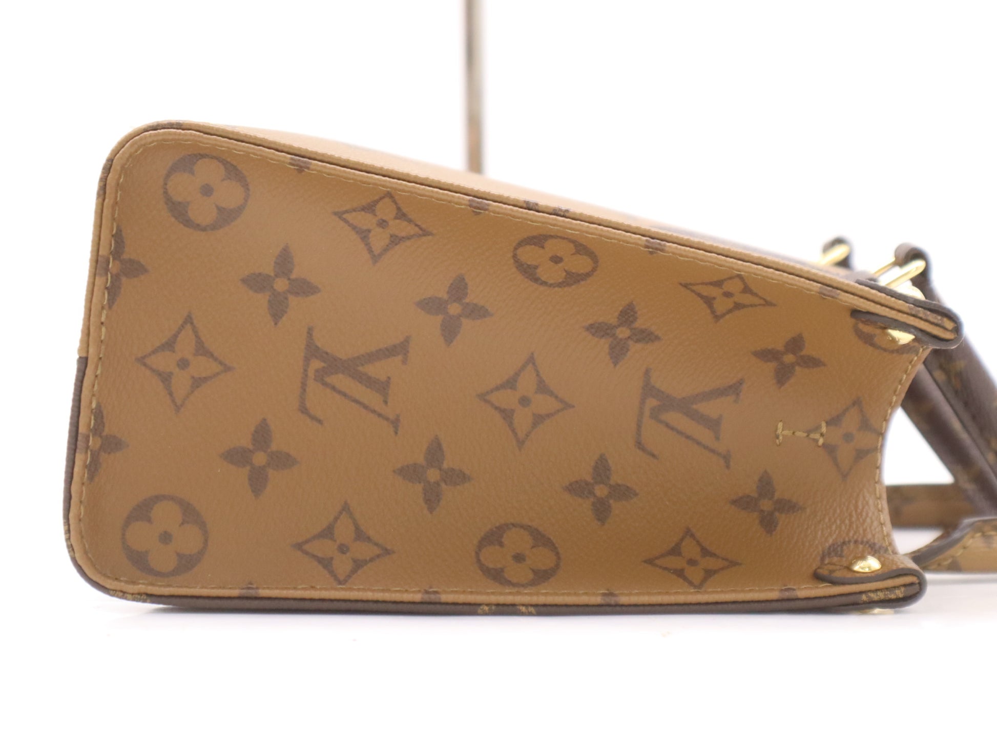 LOUIS VUITTON M46373 Reverse On the Go PM Monogram Giant RFID Verified Handbag